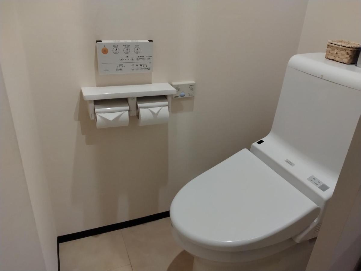 ホテル ベニ ウエスト 大人専用 Οσάκα Εξωτερικό φωτογραφία
